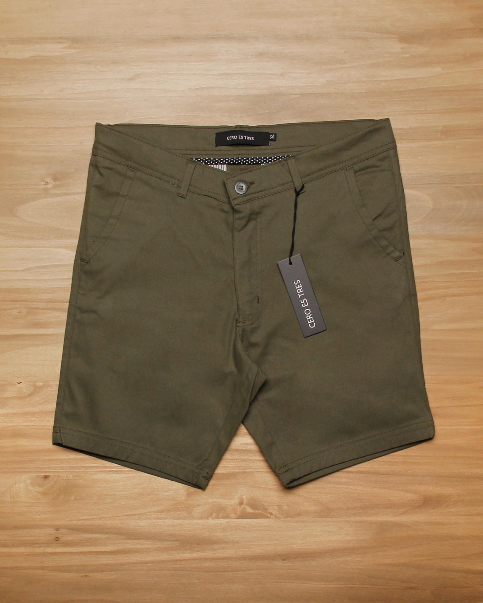 1609VE - BERMUDA BORG VERDE